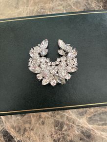 brooch
