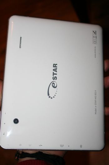 Tablet eStar  Mid 8014 ,8inch , micro SD card slot