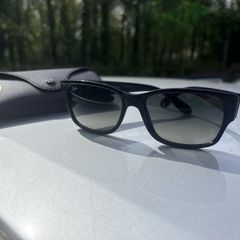 ray bans sunglasses