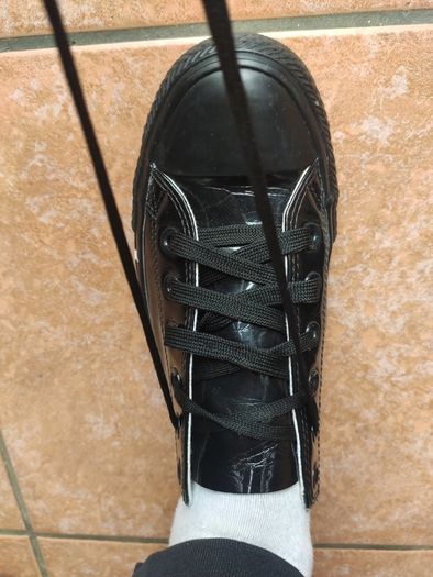 Converse x Miley Cyrus Chuck Taylor All Star Low Patent Stars Black  UK 6