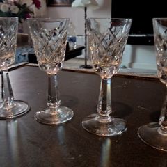 4x O'Brien s Galway crystal wine glasses