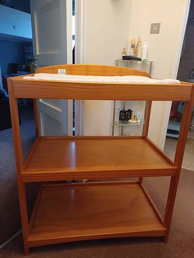 baby changing unit