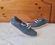 clarks cloudsteppers step glow lace sneakers Size 4.5 eu 37.5 blue canvas in new condition