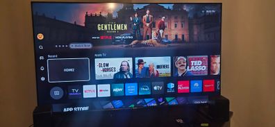 Hisense 55" 4K Smart QLED TV 2024 Model 55E71NQ Pristine Condition!