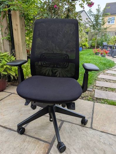 ergonomic office chair