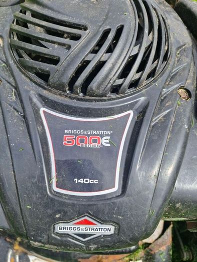 Briggs And Stratten Lawnmower