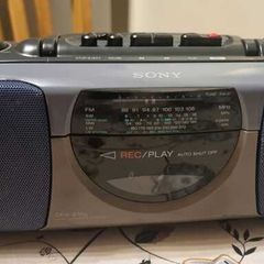 From 1993 Sony CFS-E10L, works good. See pictures.