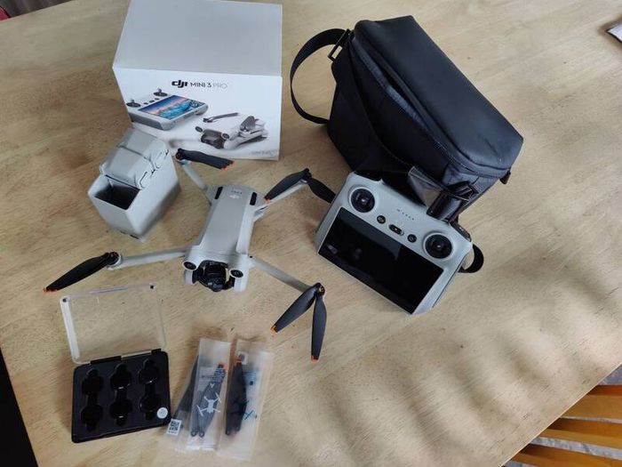 DJI Mini 3 Pro + Flymore kit