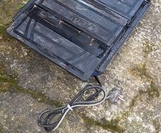 Tile cutter