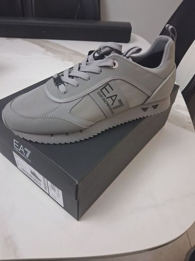 Armani runners