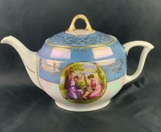 Vintage Czechoslovakian tea pot