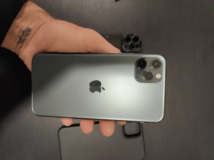 Apple iPhone 11 Pro Max 256GB Excellent Condition