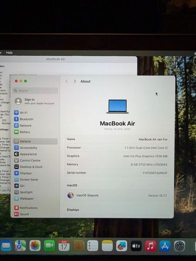 Apple MacBook Air Retina, 13 - inch, 2020