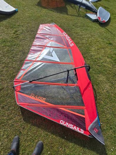 2 foil sails + mast