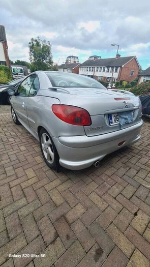 Peugeot 206 convertible 06