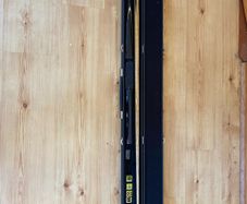 Ronnie O Sullivan signature Cue with accessories and box