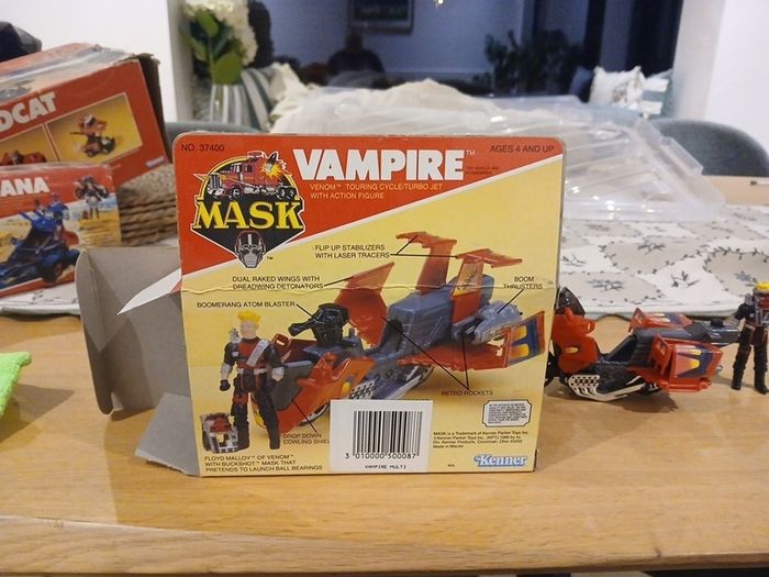 M a s k kenner vampire