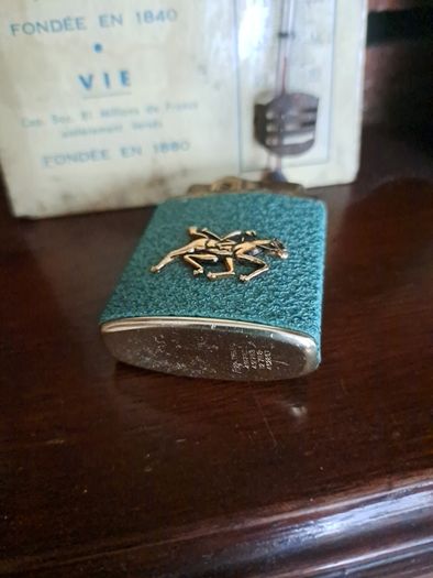Vintage Lighter