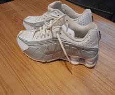 Nike shox Immac cond size 5uk