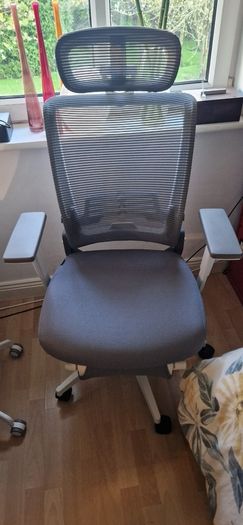 Brand New Office/Gaming Chair, Foldable Backrest for Small Spaces, Flip-up Armrests, Footrest(!) - Grey