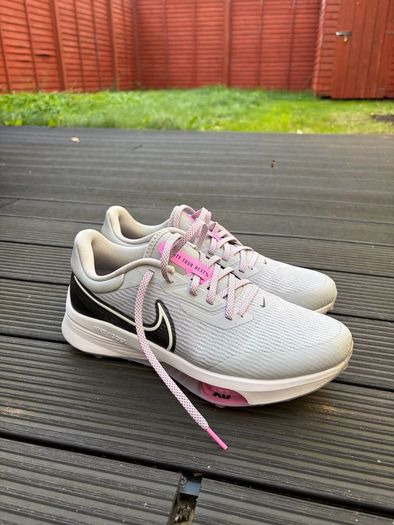 Nike Golf Shoes - UK 9