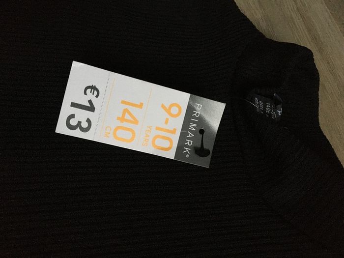 girls black 2 piece set, 9-10y, BNWT