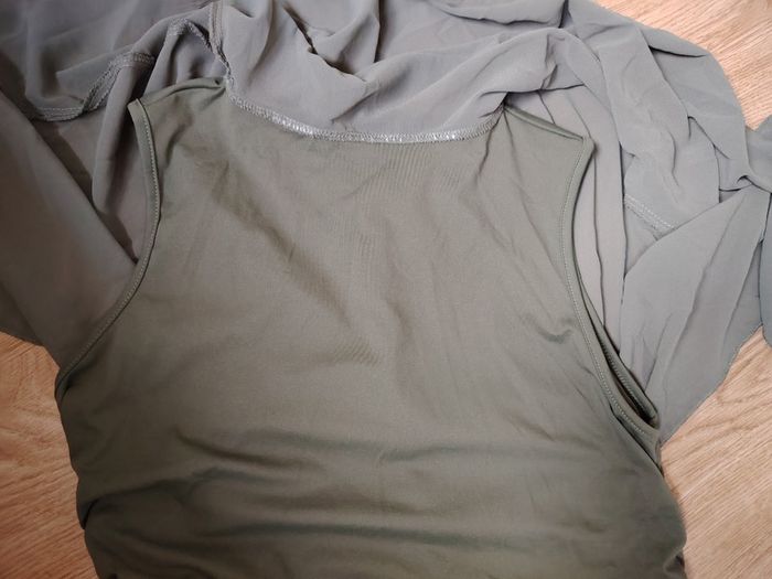 Grey Top   Size 12