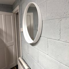 White mirror
