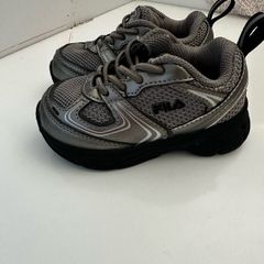 kid's shoes