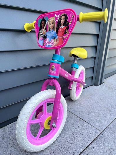 Lovely Barbie Pink bicicle for toddlers