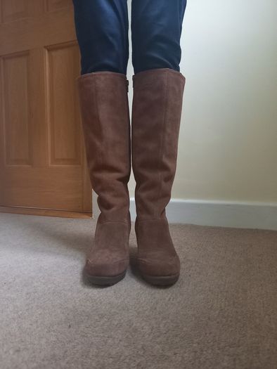Suede long boots