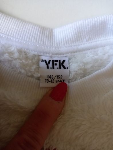 Girls jumper