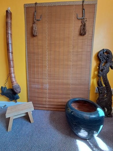 Japanese Antiques &Curiosities