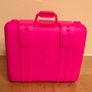 Vintage Barbie 1989 Hot Pink Suitcase Image 3