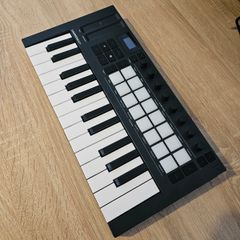 Novation Launchkey Mini Mk4