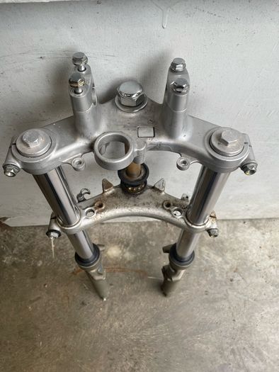 Honda front forks and mudguard