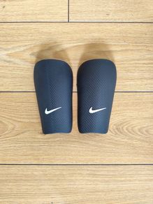 NIKE shin guards