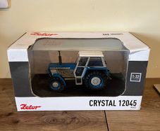Model Zetor Crystal tractor 1/32