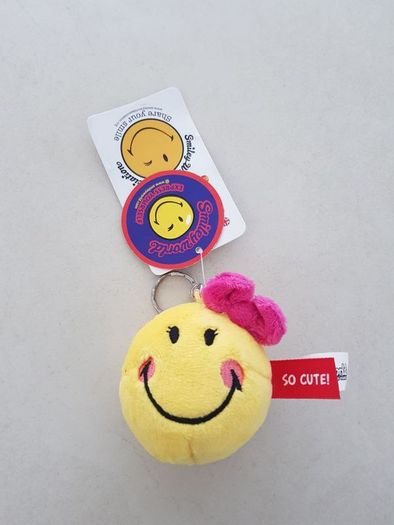 Nici toys (German brand) Smiley keyring 8cm