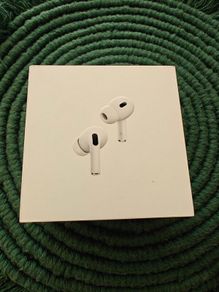 Apple AirPods Pro 2nd Generation with MagSafe Charging Case