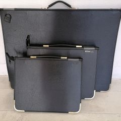 Art portfolios x three sizes