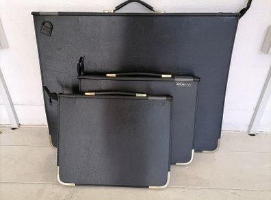 Art portfolios x three sizes