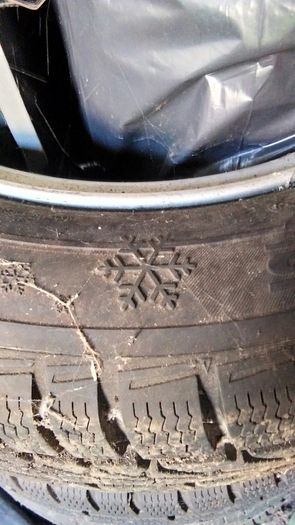 1 set of 4 alloy wheels