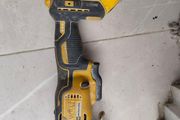 dewalt