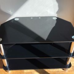 FREE Tv stand