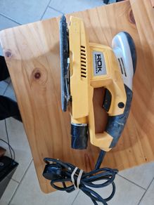 ROK Powertools Sander, Model WSSC200, in Hard Case, Excellent condition