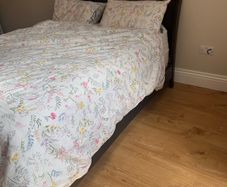 Sleigh bed and dresser