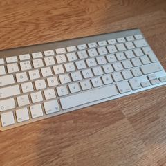 Apple Magic Keyboard