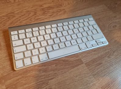 Apple Magic Keyboard