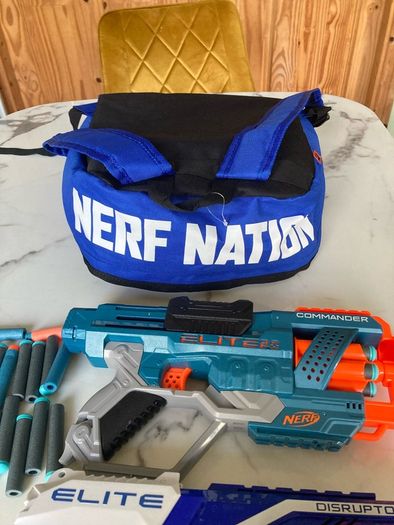Nerf Bag/Nerf Elite 2.0 Commander/Nerf Elite Disruptor/Extra Nerf Darts